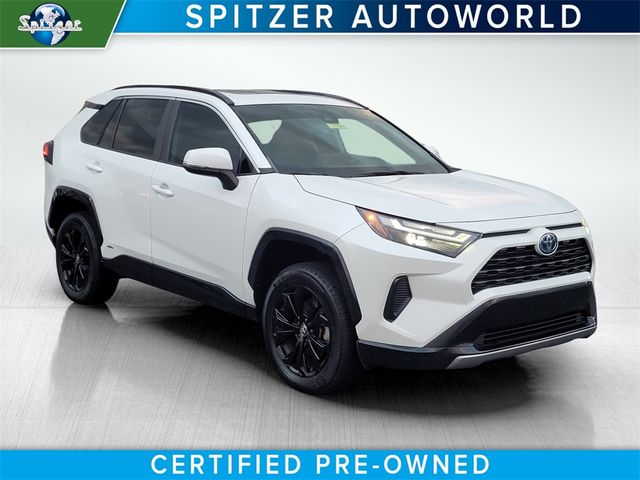 2022 Toyota RAV4 Hybrid SE