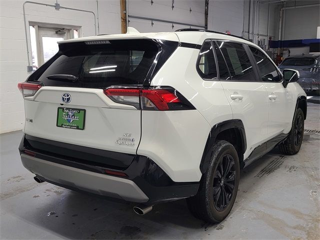 2022 Toyota RAV4 Hybrid SE