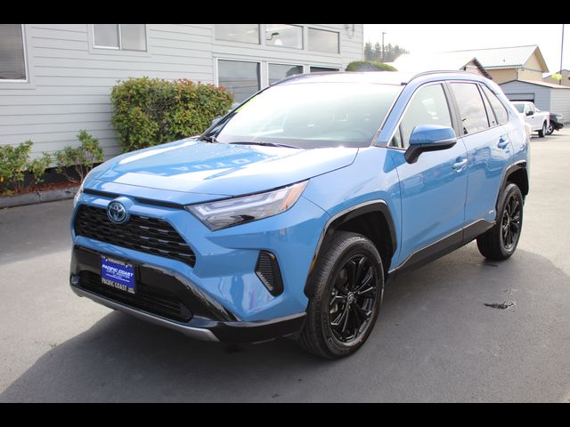 2022 Toyota RAV4 Hybrid SE