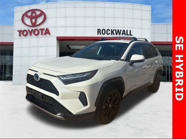 2022 Toyota RAV4 Hybrid SE