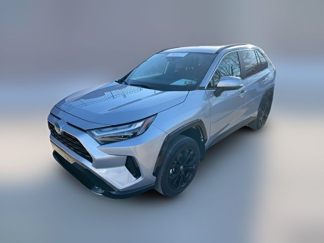 2022 Toyota RAV4 Hybrid SE