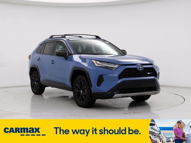 2022 Toyota RAV4 Hybrid SE