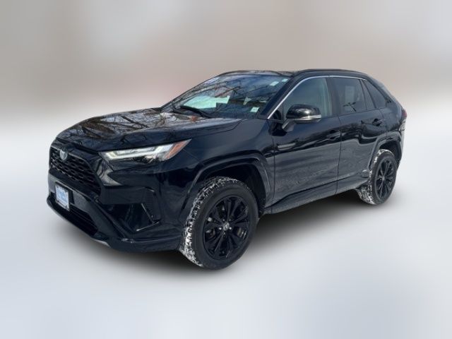 2022 Toyota RAV4 Hybrid SE