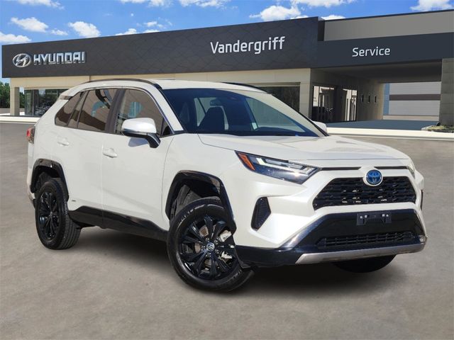 2022 Toyota RAV4 Hybrid SE