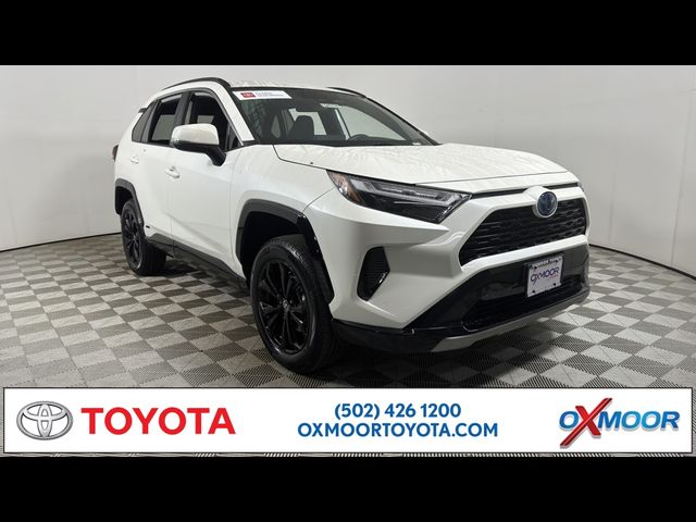 2022 Toyota RAV4 Hybrid SE