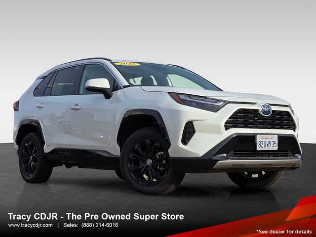 2022 Toyota RAV4 Hybrid SE