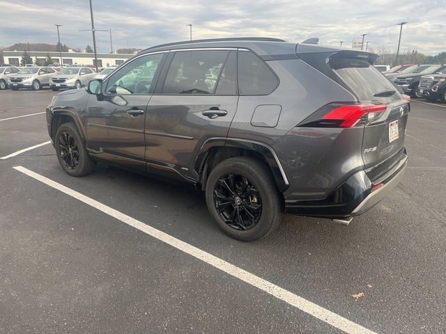 2022 Toyota RAV4 Hybrid SE