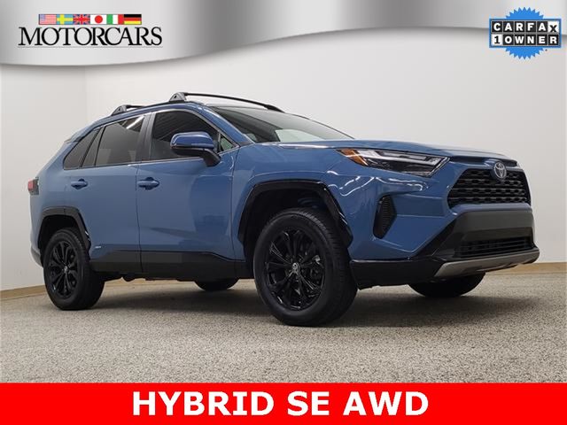 2022 Toyota RAV4 Hybrid SE