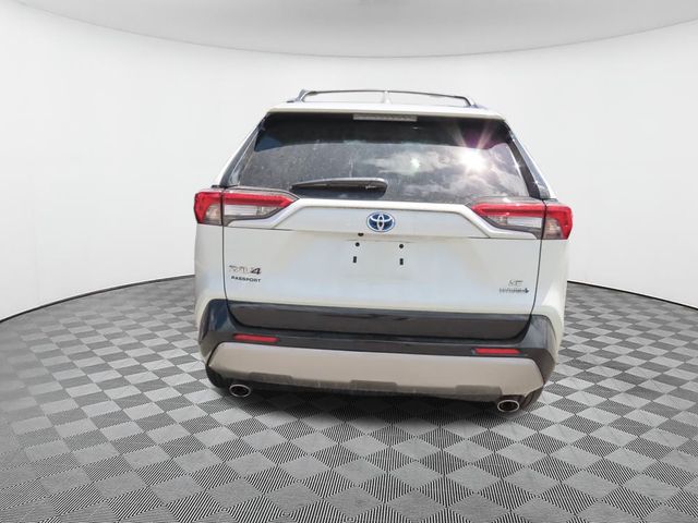 2022 Toyota RAV4 Hybrid SE