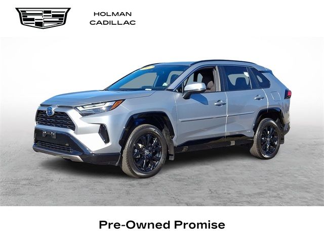 2022 Toyota RAV4 Hybrid SE