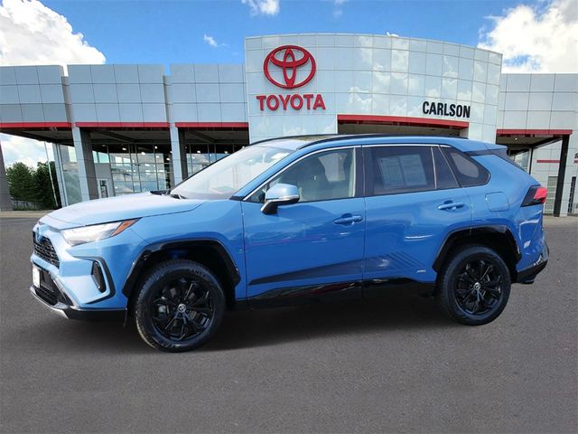 2022 Toyota RAV4 Hybrid SE