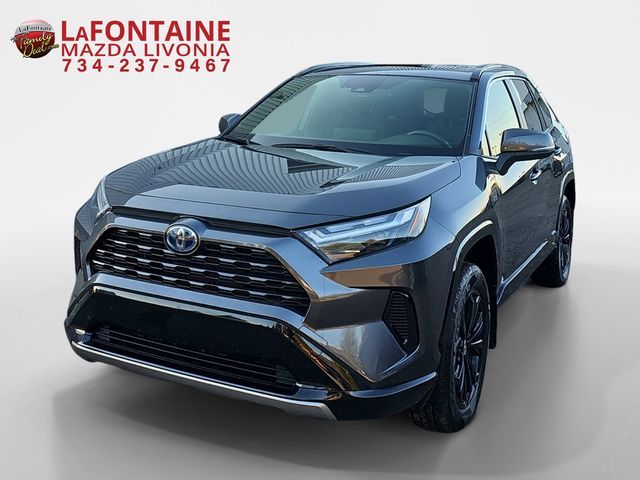 2022 Toyota RAV4 Hybrid SE