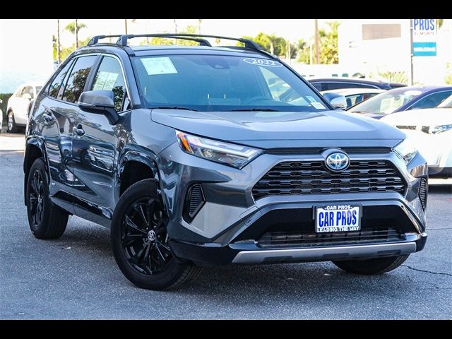 2022 Toyota RAV4 Hybrid SE