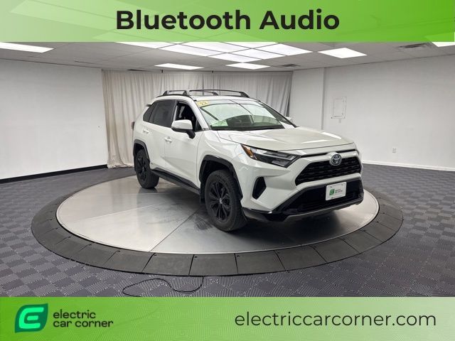 2022 Toyota RAV4 Hybrid SE