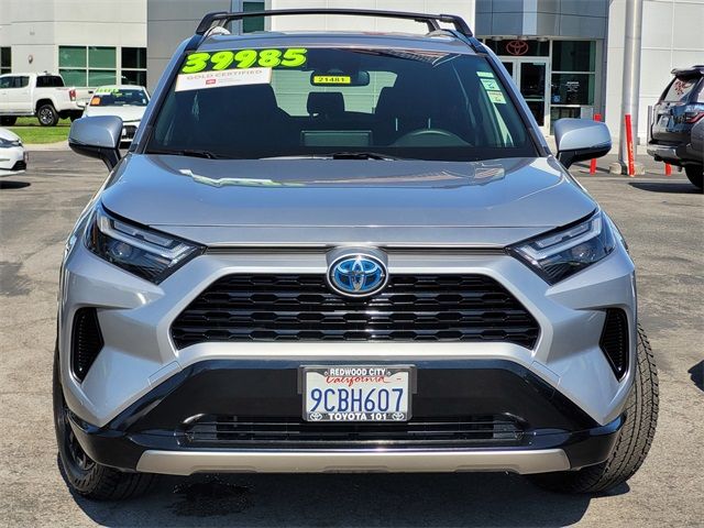 2022 Toyota RAV4 Hybrid SE