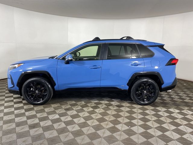 2022 Toyota RAV4 Hybrid SE