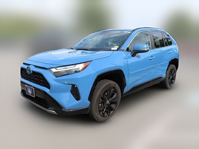 2022 Toyota RAV4 Hybrid SE