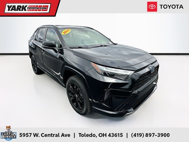 2022 Toyota RAV4 Hybrid SE