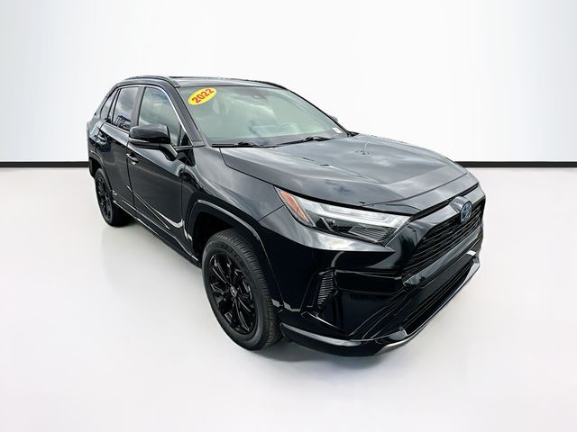 2022 Toyota RAV4 Hybrid SE