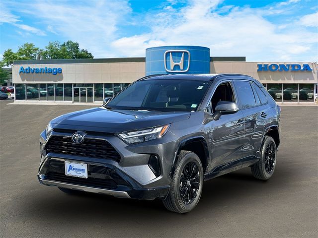 2022 Toyota RAV4 Hybrid SE