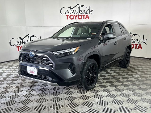 2022 Toyota RAV4 Hybrid SE