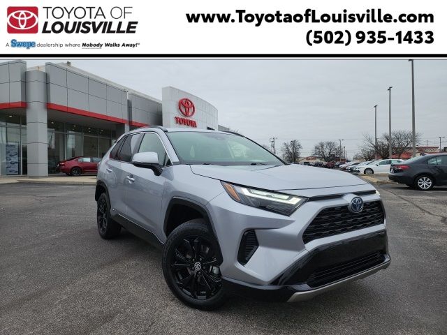 2022 Toyota RAV4 Hybrid SE