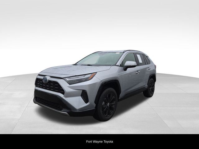 2022 Toyota RAV4 Hybrid SE