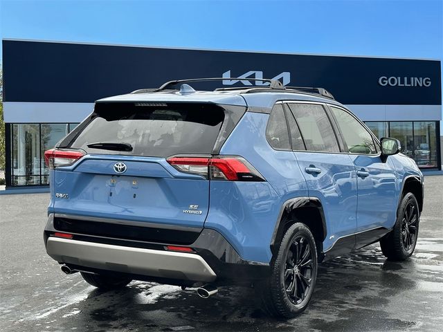 2022 Toyota RAV4 Hybrid SE