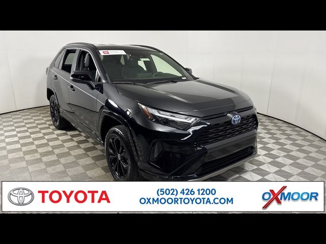 2022 Toyota RAV4 Hybrid SE