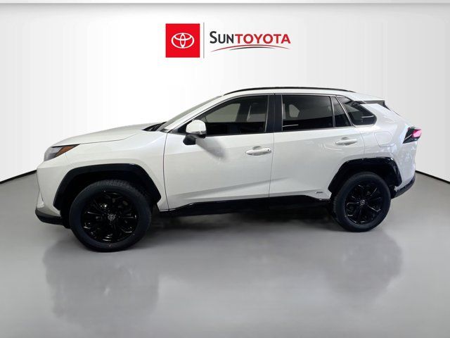 2022 Toyota RAV4 Hybrid SE