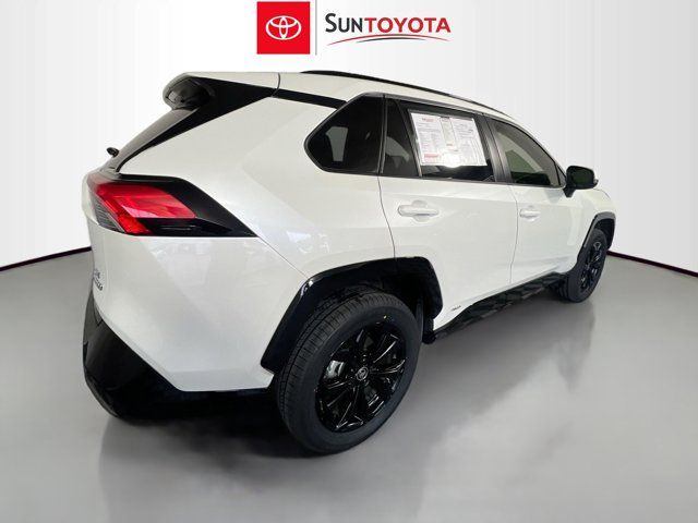 2022 Toyota RAV4 Hybrid SE