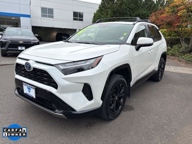 2022 Toyota RAV4 Hybrid SE