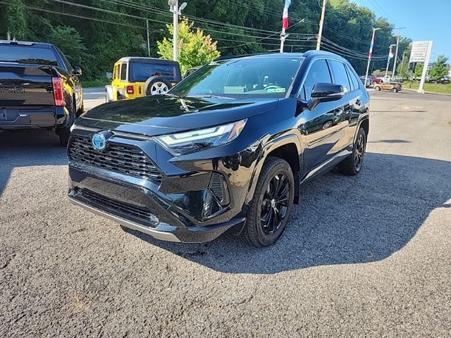 2022 Toyota RAV4 Hybrid SE