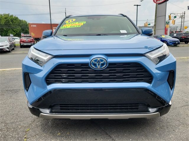 2022 Toyota RAV4 Hybrid SE