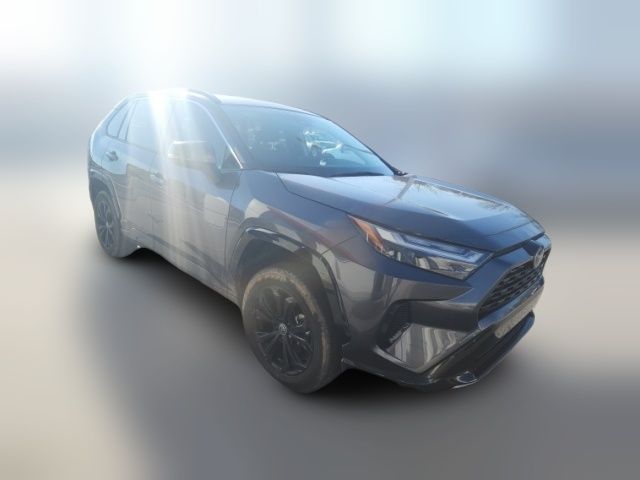 2022 Toyota RAV4 Hybrid SE