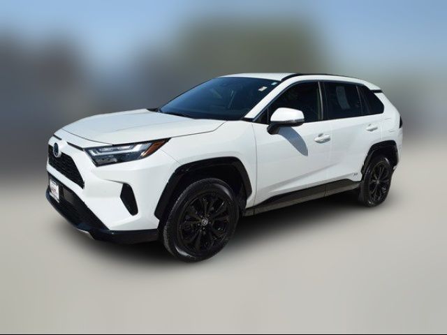 2022 Toyota RAV4 Hybrid SE