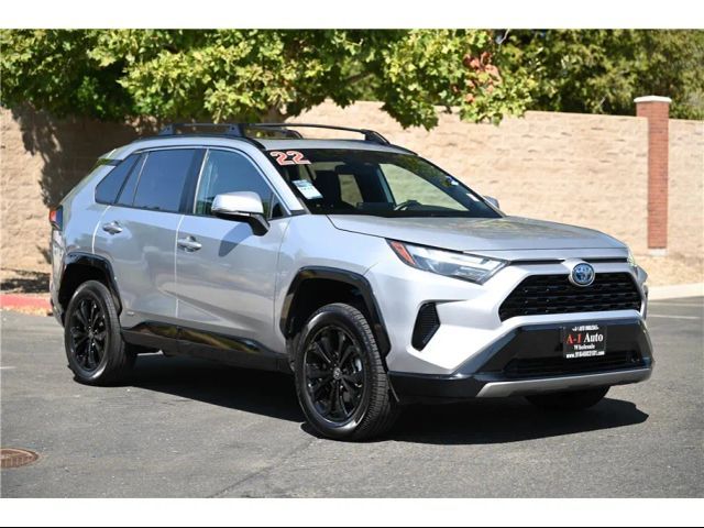 2022 Toyota RAV4 Hybrid SE