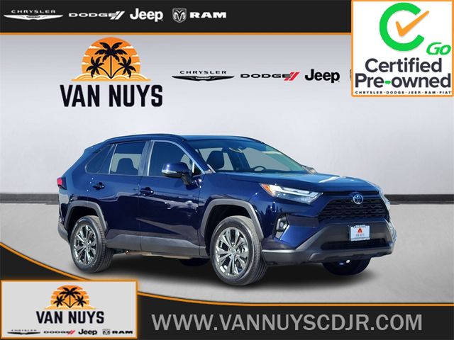 2022 Toyota RAV4 Hybrid XLE Premium