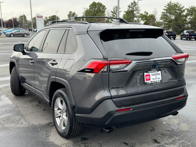 2022 Toyota RAV4 Hybrid XLE