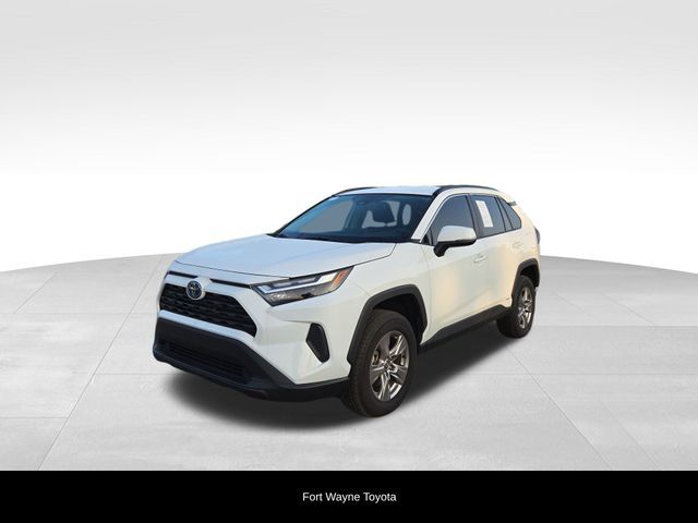 2022 Toyota RAV4 Hybrid XLE