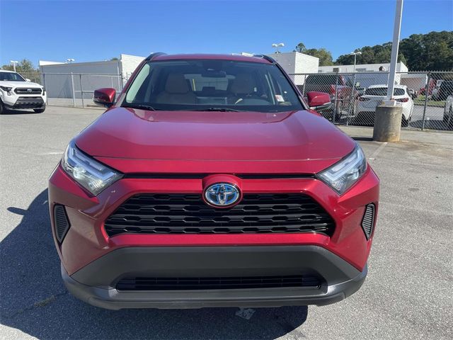 2022 Toyota RAV4 Hybrid XLE