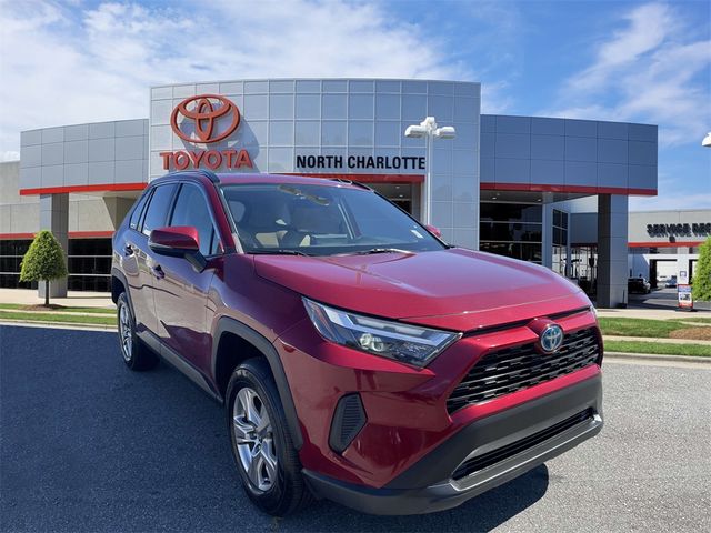 2022 Toyota RAV4 Hybrid XLE