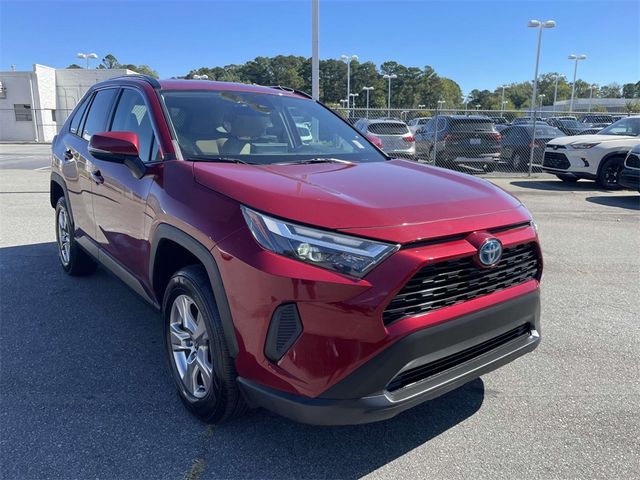 2022 Toyota RAV4 Hybrid XLE