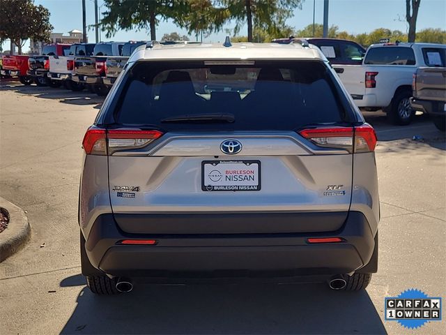 2022 Toyota RAV4 Hybrid XLE