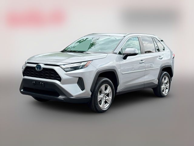 2022 Toyota RAV4 Hybrid XLE