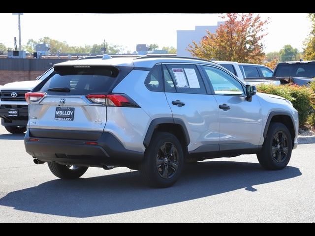 2022 Toyota RAV4 Hybrid XLE