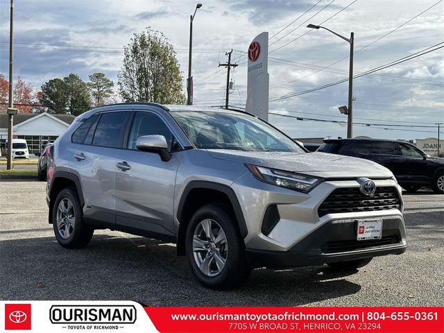 2022 Toyota RAV4 Hybrid XLE