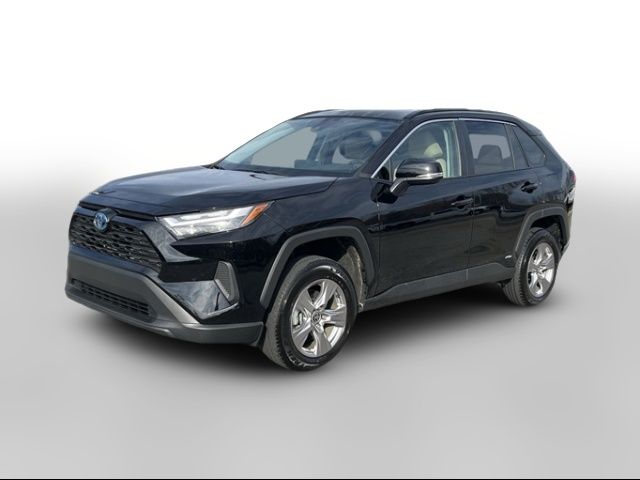 2022 Toyota RAV4 Hybrid XLE