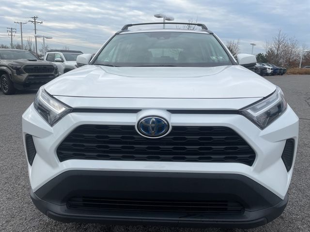 2022 Toyota RAV4 Hybrid XLE