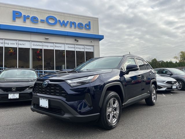 2022 Toyota RAV4 Hybrid XLE